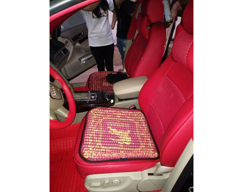 汽車坐墊定制